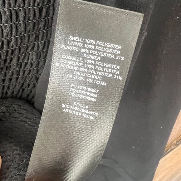 Aritzia Wilfred Tempest Smocked Chiffon Sheer Sleeve Blouse in Black Size Small - Picture 8 of 8